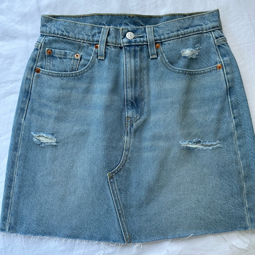 Levis denim skirt